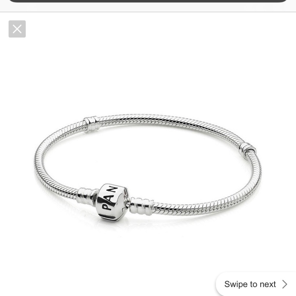 Pandora charm bracelet - Picture 3 of 8